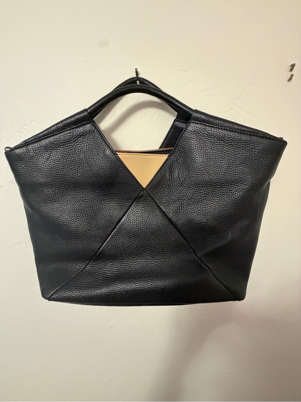 Ecco Vintage Linnea Black Work Bag With Geometric Patterns